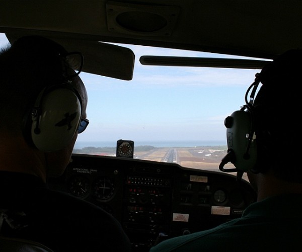 Keola and Ralph decending into Kahului PHOG