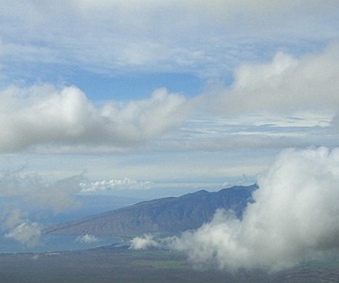 Flying towards Kihei / Maui