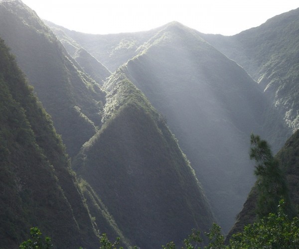 Sunlight effect in Iao Valley